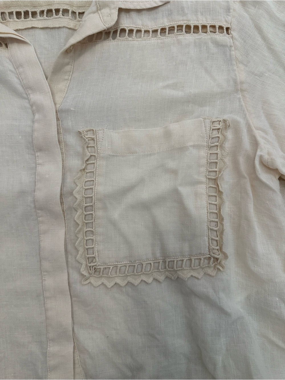 Abercrombie & Fitch Cream Lace-Trim Button Front Shirt & Shorts Set - Picture 3 of 10